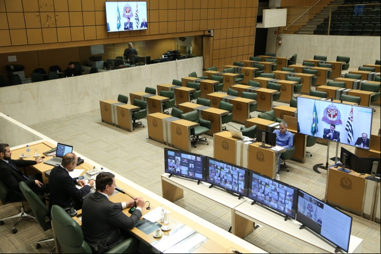 Para ser aprovado na Alesp, o projeto precisa da maioria dos votos favoráveis de 48 parlamentares votantes.