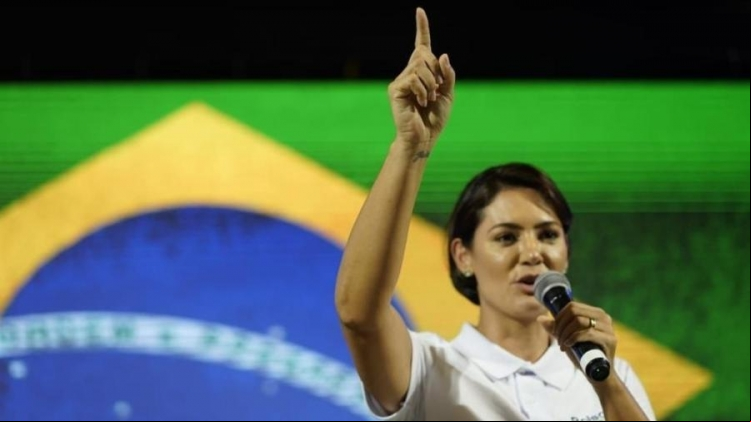 A ex-primeira-dama Michelle Bolsonaro afirmou em postagem nas redes sociais que não tem pretensão de concorrer a nenhum cargo público em 2026.