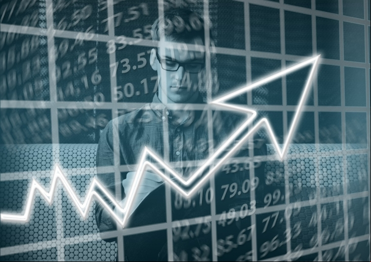 Para alcançar a meta de inflação, o Banco Central usa como principal instrumento a taxa básica de juros, a Selic, definida em 13,25% ao ano pelo Comitê de Política Monetária (Copom).